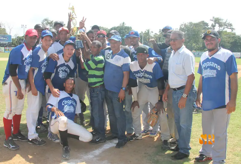 Santiago Campeon Clasico beisbol 2013 1