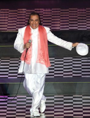 Familia de Juan Gabriel le hará homenaje para “mantenerlo vivo” 4 Familia de Juan Gabriel le hará homenaje para “mantenerlo vivo”