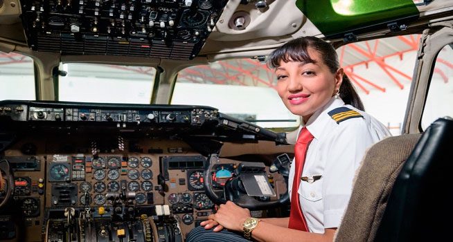 La única mujer piloto dominicana es nativa de Guayubín en Montecristi 1 La única mujer piloto dominicana es nativa de Guayubín en Montecristi