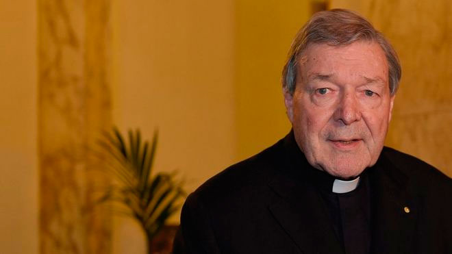 La policía de Australia acusa de pederastia al tesorero del Vaticano, cardenal George Pell, uno de los hombres más poderosos de la Iglesia católica 1 La policía de Australia acusa de pederastia al tesorero del Vaticano, cardenal George Pell, uno de los hombres más poderosos de la Iglesia católica
