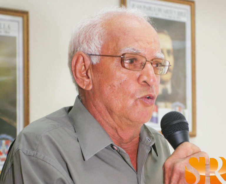 Poetas de Santiago Rodríguez rinden homenaje al bardo Josián Espinal 7 Josían Espinal en actividad celebrada en el ayuntamiento municipal de Sabaneta (foto de archivo del 2018)