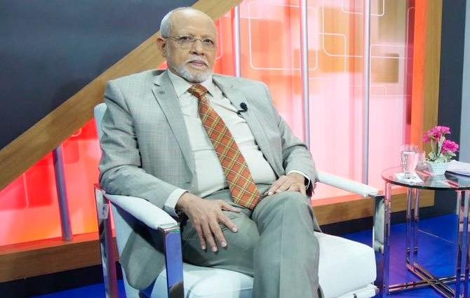 Superintendente critica carestía de los medicamentos en R. Dominicana 1 Pedro Luis Castellanos FE