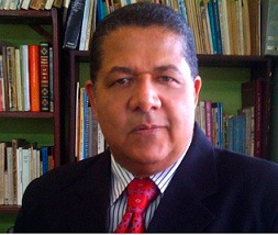 Roberto Fulcar: como «gato boca arriba» 1 Saul Pimentel periodista FE