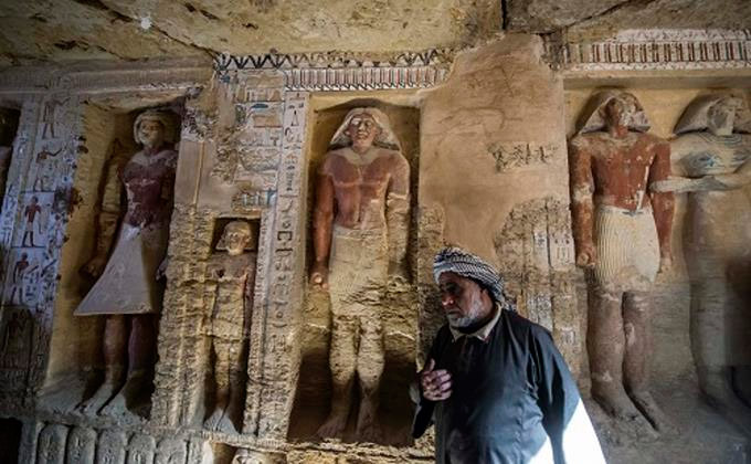 Descubierta en Egipto una tumba de más de 4,400 años de antigüedad 1 Descubierta en Egipto una tumba de más de 4,400 años de antigüedad