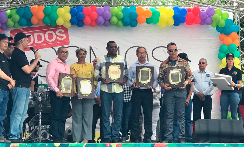 Santiago Rodríguez exhibe potenciales en “XI Abrazo Sabanetero” 10 XI Abrazo Sabanetero 2019 reconocimientos 6
