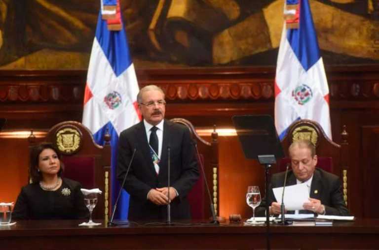 El discurso de Danilo mantiene enfrentados a sectores políticos 4 El discurso de Danilo mantiene enfrentados a sectores políticos