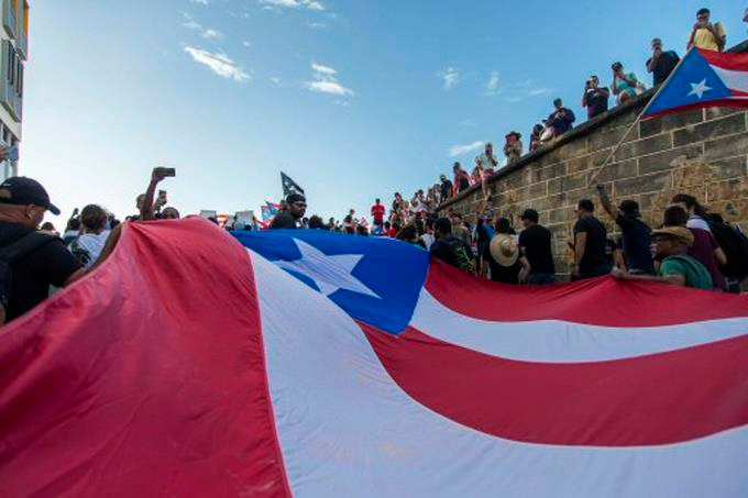 Puerto Rico, ante un momento cumbre con renuncia de gobernador por fuerza popular
