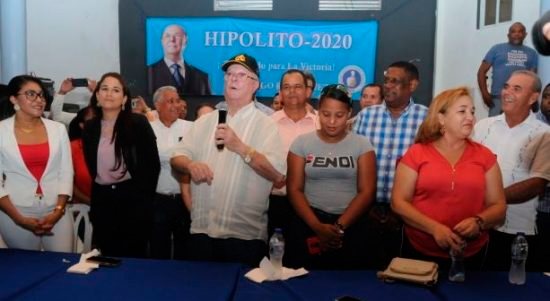 Hipólito promete subsidiar productores agropecuarios de la Línea Noroeste 1 Hipolito subsidiar productores LN FE
