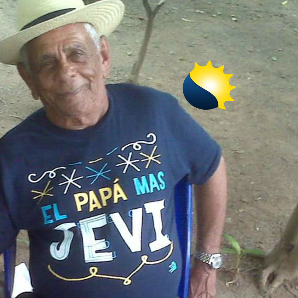Momito Calderon