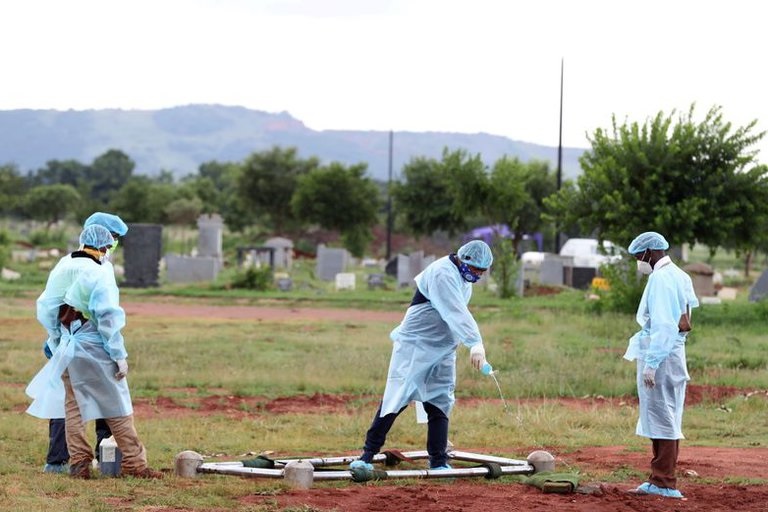 La nueva variante del coronavirus sacude a Sudáfrica con una velocidad “aterradora” 1 La nueva variante del coronavirus sacude a Sudáfrica con una velocidad “aterradora”