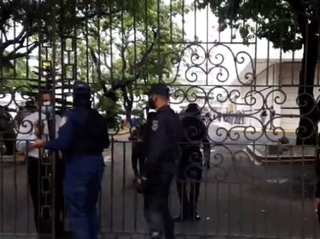 Fiscales de la PEPCA allanan la Cámara de Cuentas de República Dominicana