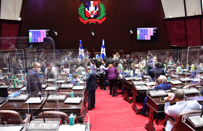 Las 25 leyes que esquivan los diputados 1 diputados
