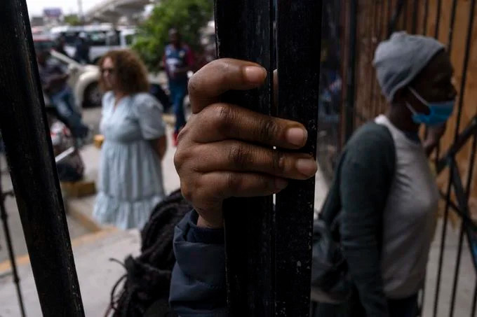 Pandillas, crisis política e inflación mundial llevan a la economía de Haití al borde de la implosión 2 Pandillas, crisis política e inflación mundial llevan a la economía de Haití al borde de la implosión