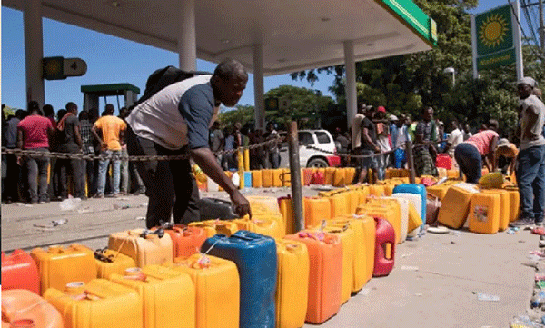 Gasolina subsidiada en la RD es vendida a altos precios en Haití 4 Gasolina subsidiada en la RD es vendida a altos precios en Haití
