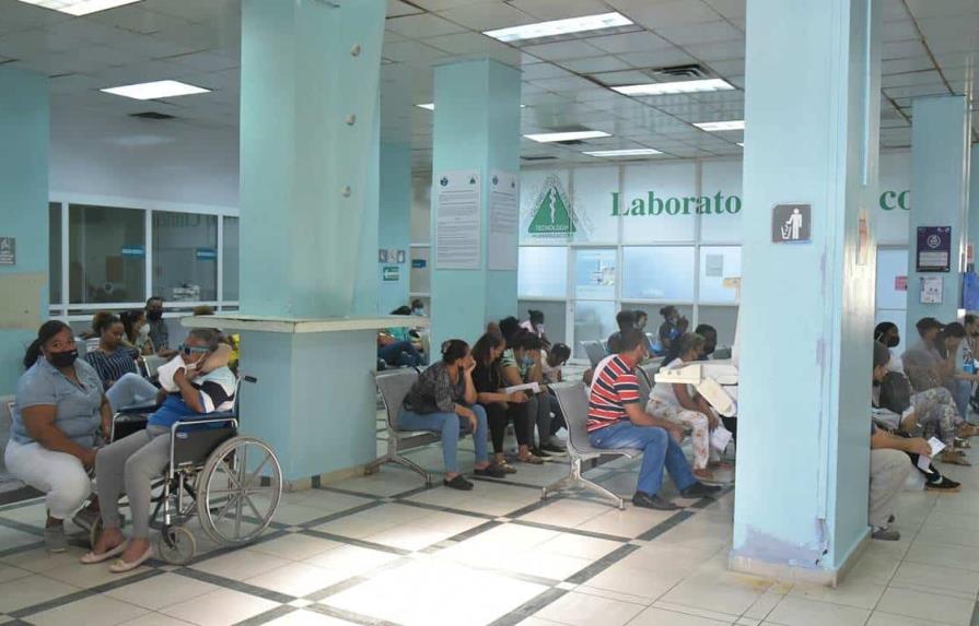 Cerca de dos millones de afiliados están ahora sin cobertura de salud 1 sala hospital focus