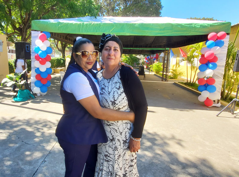 Escuela la Caobas ahora se llamará: escuela Beatriz Rodríguez de Quiñones - videos 16 Escuela Beatriz Rodriguez de Quinones 34