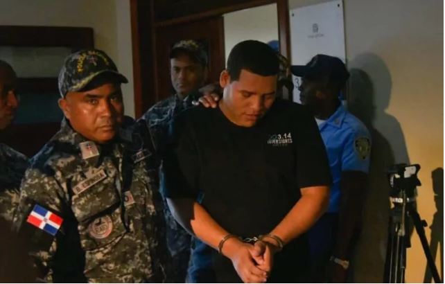 (Vídeo) Mantequilla pide a abogado ser enlace para resarcir a quienes le entregaron recursos 1 Mantequilla preso