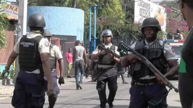 La muerte de 7 policías en Haití fue supuestamente planeada por altos mandos