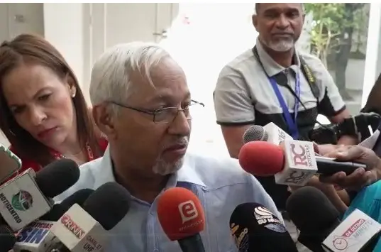 (Vídeo) Revelan 5 profesores fueron suspendidos por acoso sexual