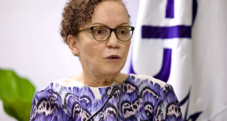 Miriam Germán favorece caiga todo el peso de la ley contra policías que se excedan en sus funciones
