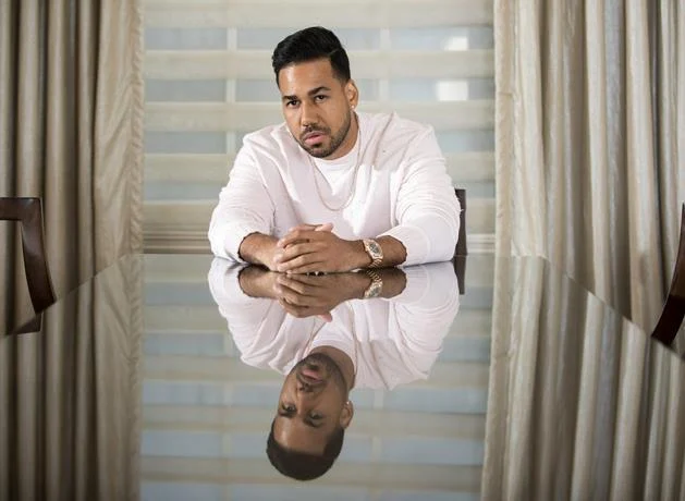 Romeo Santos desafía a Espectáculos Públicos y lanza el video de “Suegra” 1 romeo