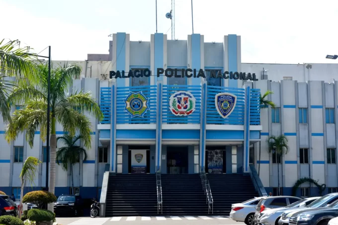 Se registra explosión en Palacio de la Policía Nacional 1 Palacio de la Policia Nacional e1681575504114