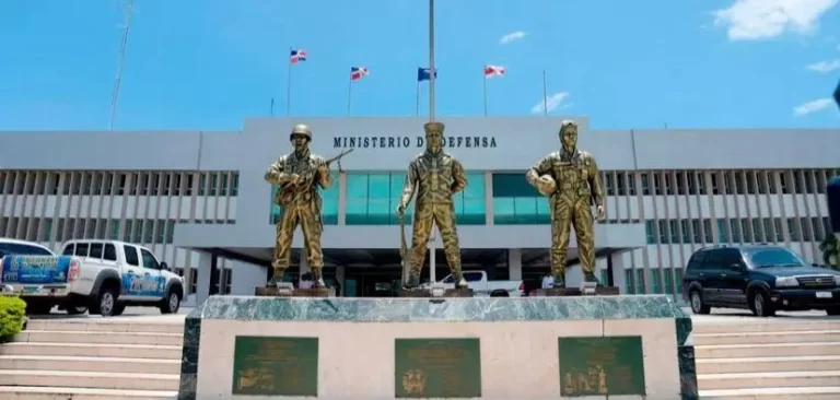 Pepe Goico somete plana de Estado Mayor del MD por incumplimiento sentencia