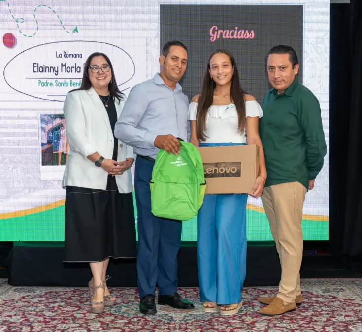 Grupo ISM entrega Premio a la Excelencia Educativa