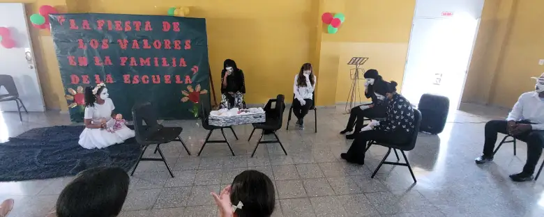 Liceo Marino Almonte La familia 2