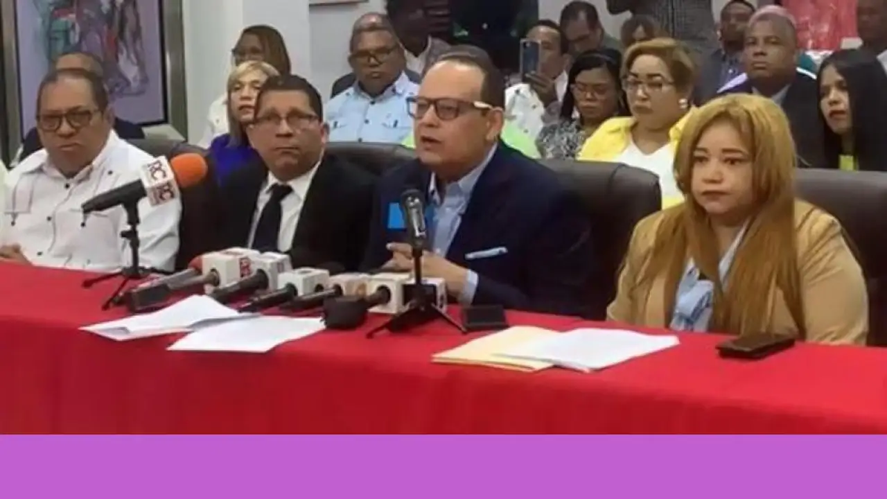 Trajano Potentini rueda prensa FE