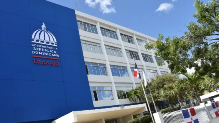 Ministerio de Trabajo dice empresas tienen que cederle un tiempo a los empleados para votar