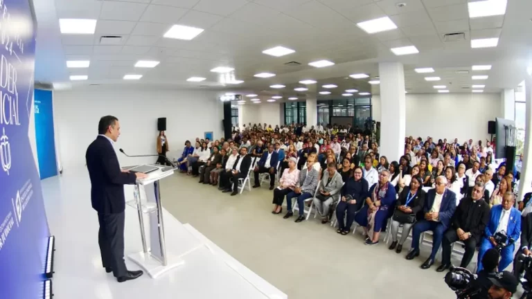 Acuerdan erradicar la «mora» y fortalecer la justicia dominicana