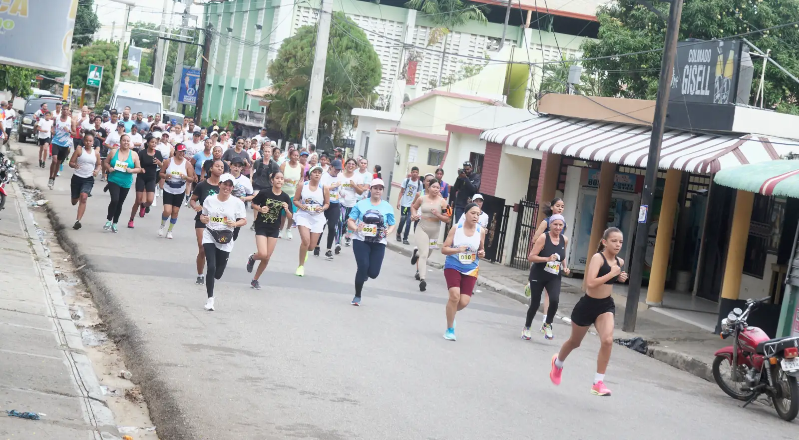 Fotos - Celebran con éxito el Día de las Madres en Santiago Rodríguez 1 5K de Madres 2025