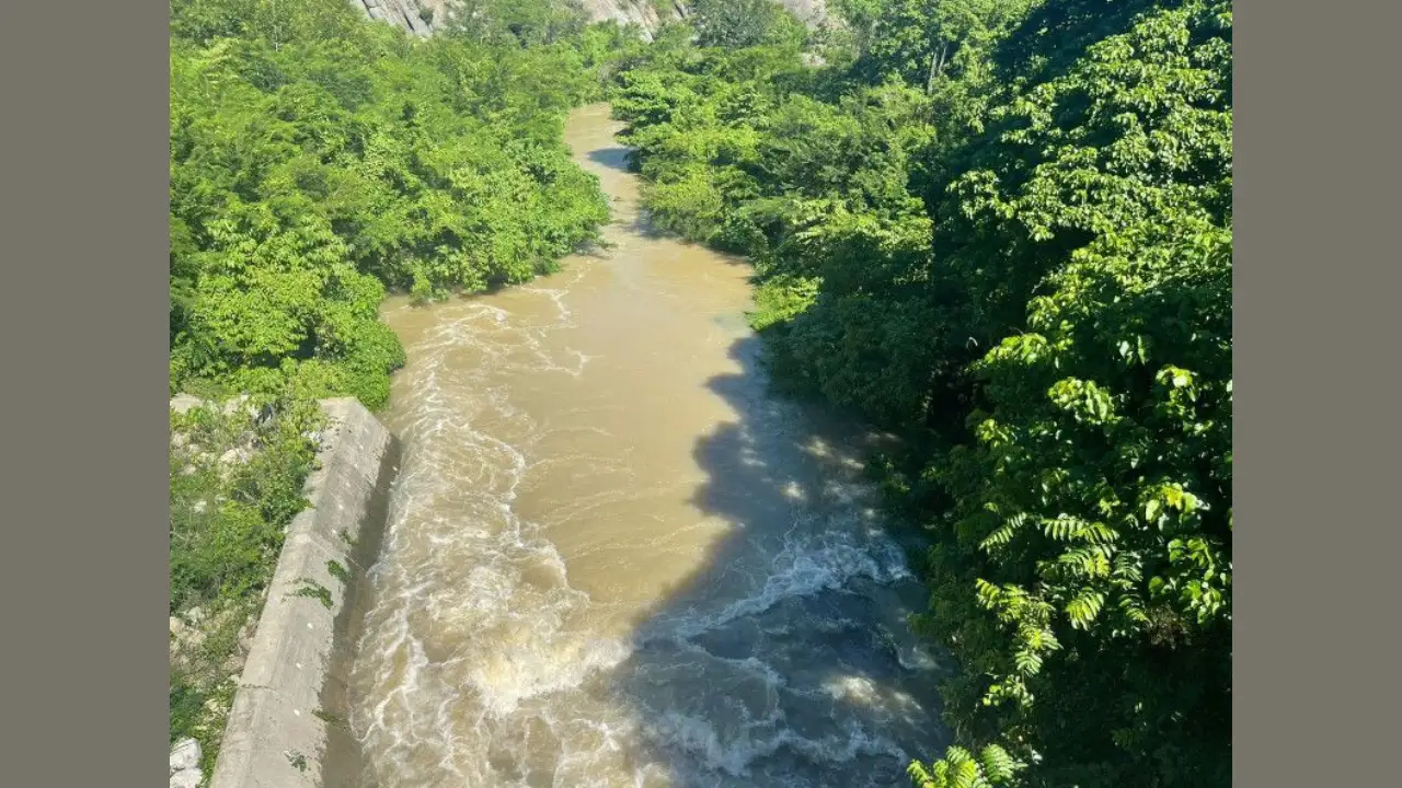 Desfogan presa de Taveras de forma preventiva por incremento de las lluvias 1 Presa Taveras desfogan FE