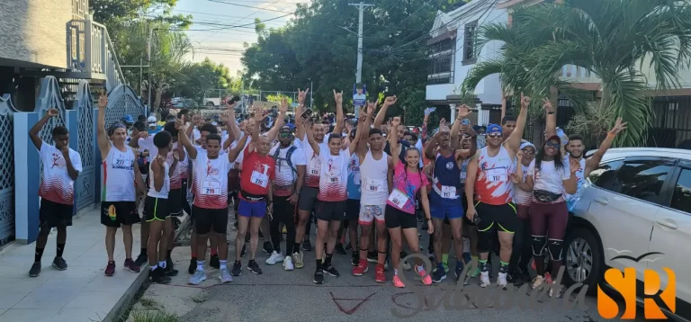 Fotos – video – Los TrotadoreSR brillan en el “8K Entre Ríos” promoviendo el deporte y la salud