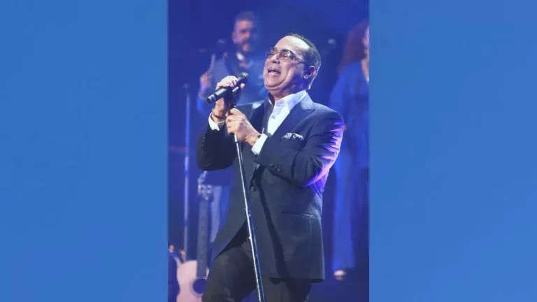 Gilberto Santa Rosa: «La gente va muy rápido y no se saborea la música»