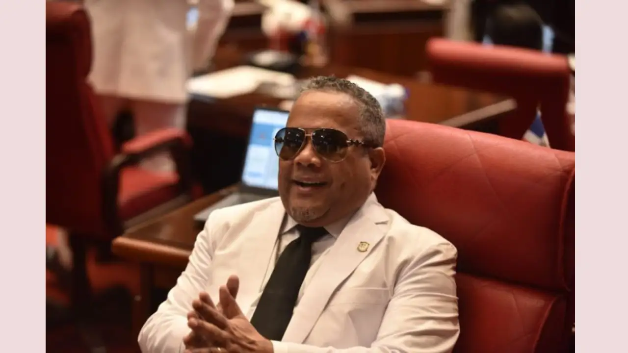 Héctor Acosta toca con una campana el sonido más importante de su vida: Está libre de cáncer 1 Hector Acosta El Torito FE