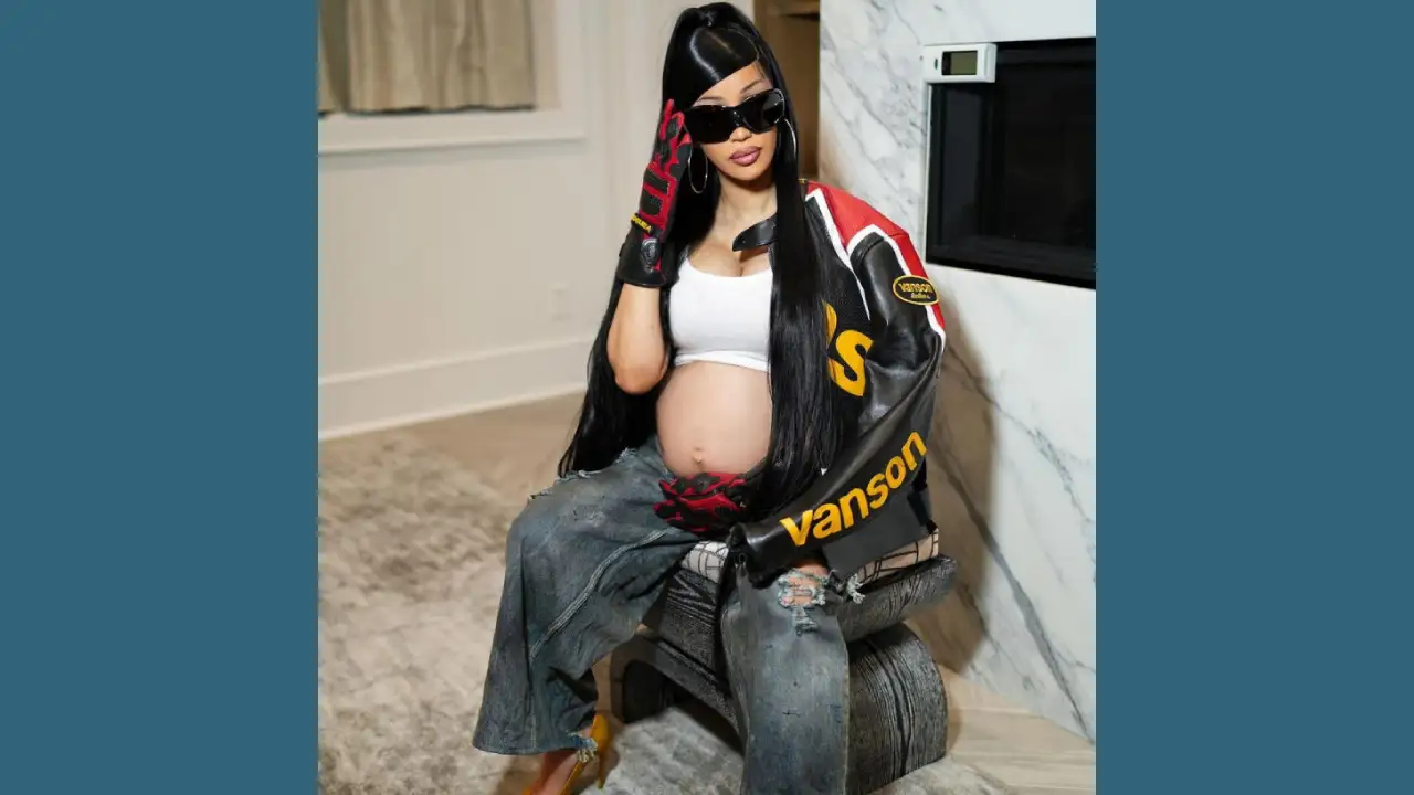 Cardi B embarazo FE