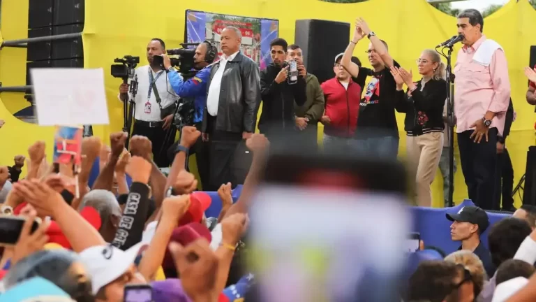 Videos – VENEZUELA: Maduro ordena la suspensión 10 días red social X