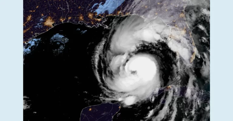 El huracán Helene alcanza categoría 2 mientras sigue ruta hacia Florida