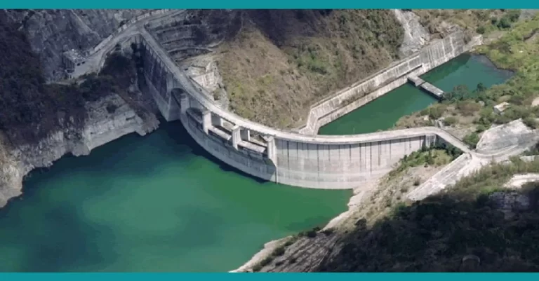 A partir de las 8:00 de la mañana de este lunes comienzan a vaciar la presa Aguacate