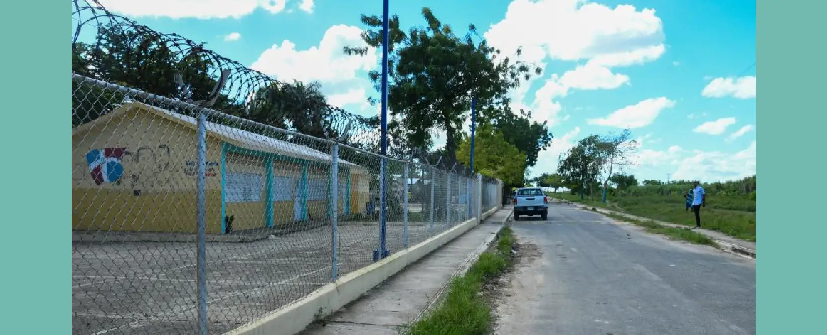 Suspenden profesores FE