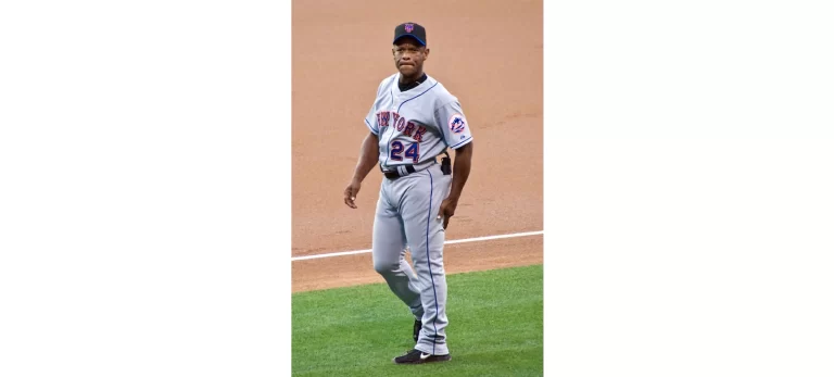 Muere Rickey Henderson, plusmarquista en robo de bases en la MLB