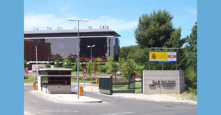El mayor centro de investigación del cáncer en España tiene un enorme problema. Y no es de carácter científico