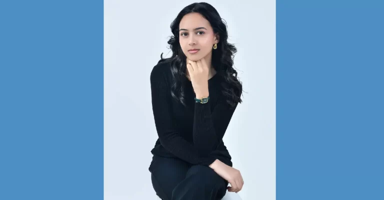 Marlin Estévez pone libro en circulación