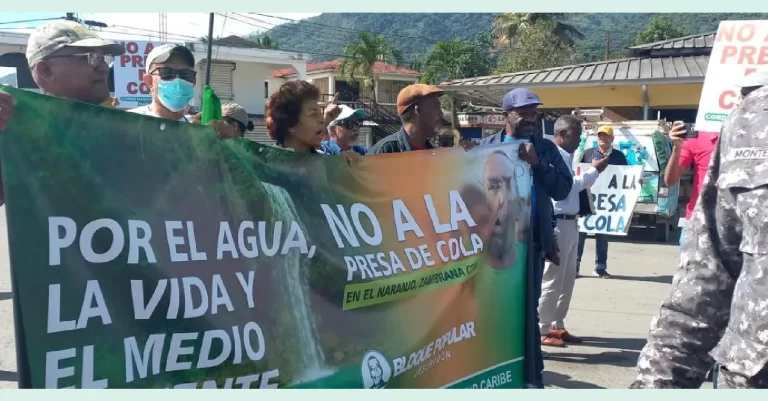 Marcha y concentración en Bonao en contra de la Barrick Gold y la presa de cola