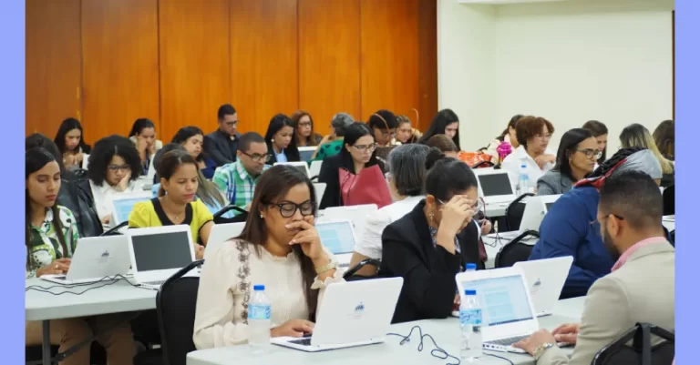 En el Gobierno han ingresado 6,168 nuevos empleados después del anuncio de congelamiento de nómina pública 5 En el Gobierno han ingresado 6,168 nuevos empleados después del anuncio de congelamiento de nómina pública