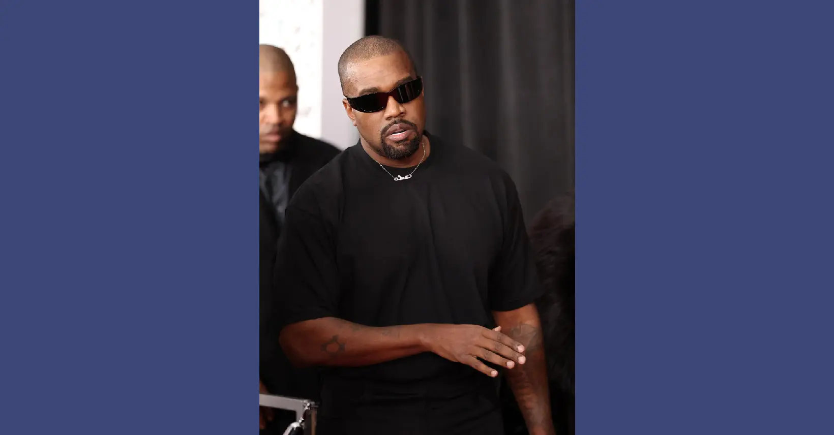 Kanye West vende FE