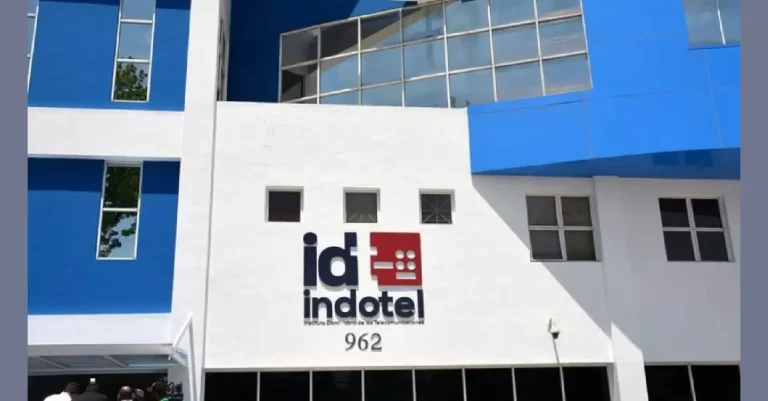 El Indotel advierte que sancionará a operadores que incumplan estándares de calidad de internet