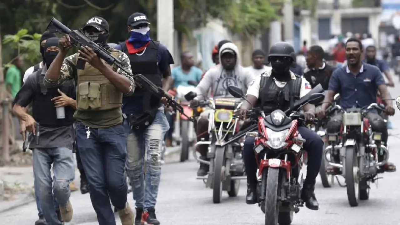 Bandas criminales contralan FE